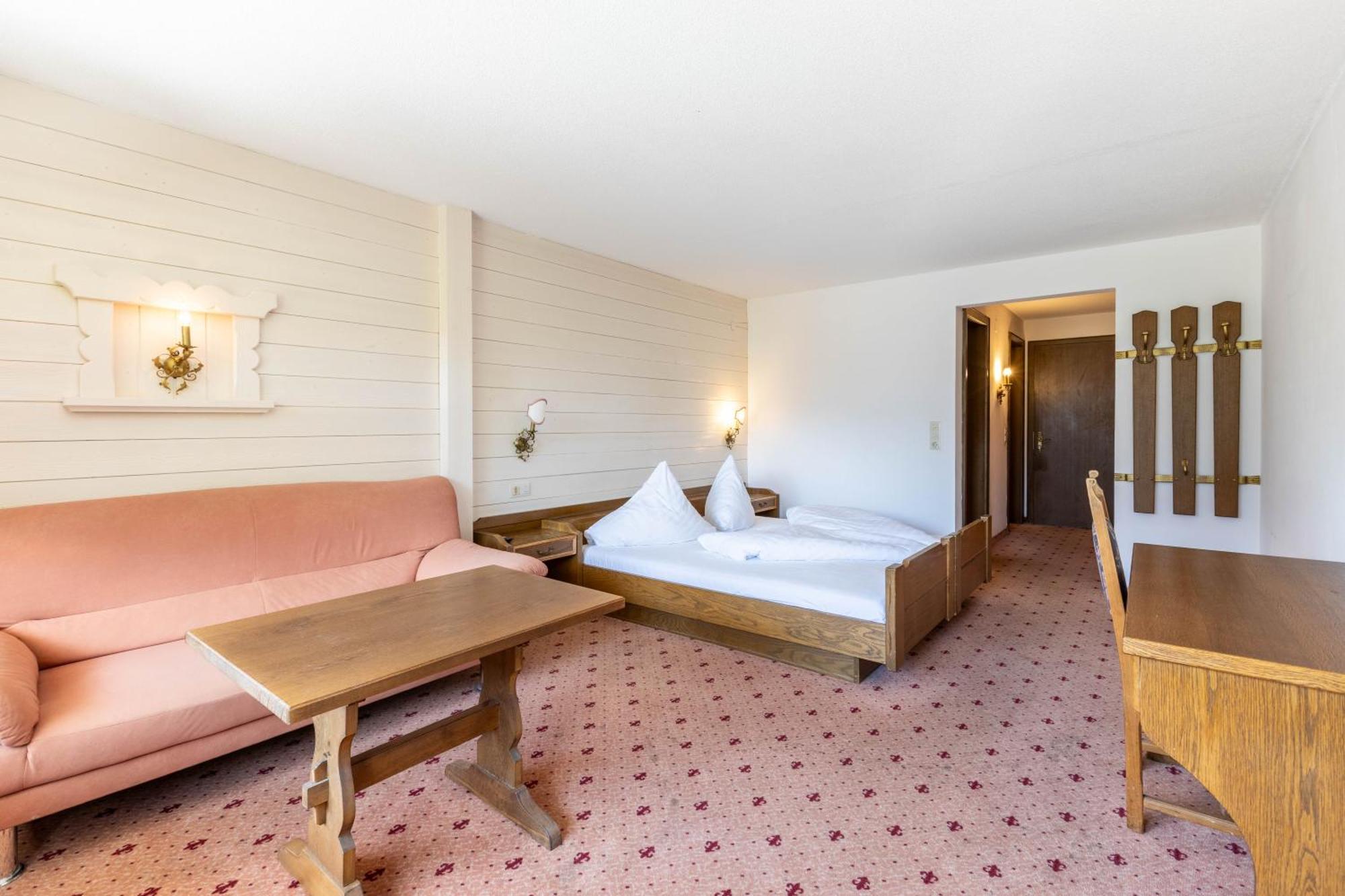 Keyone Rooms Montafon Schruns Luaran gambar